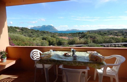 Porto Istana Apartment | TRILO BELLAVISTA 2: convenient to the beach