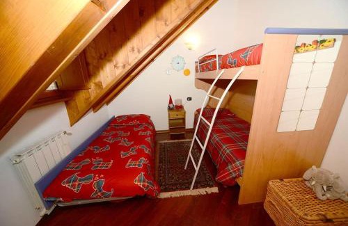 Sozzine Apartment | Trilocale Alpinsun - Accoglienza per 5 persone