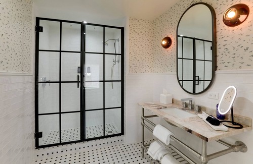 Montgomery Hotel | Trilogy Hotel Montgomery, Autograph Collection