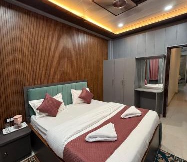 Sigra Hotel | Trinetra Nirvana