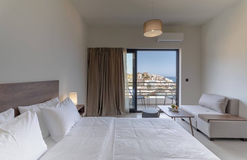 Bali Hotel | Trinity Suites by Checkin