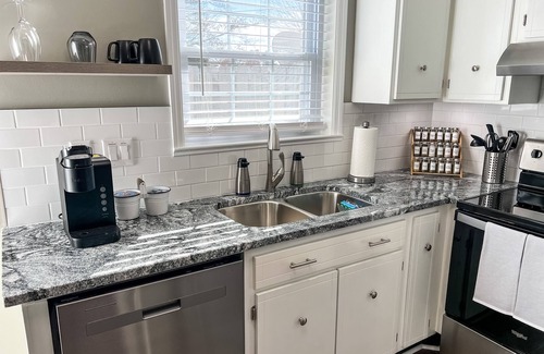 Belmont Condo | "Triple C" Clean, Comfy & Convenient