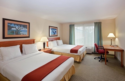 Coeur d'Alene Hotel | Triple Play Resort Hotel & Suites