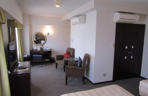 Matsuyama Hotel | Triple Room NonSmoking Breakfast included/Naha Okinawa