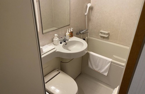 Matsuyama Hotel | Triple Room NonSmoking Breakfast included/Naha Okinawa
