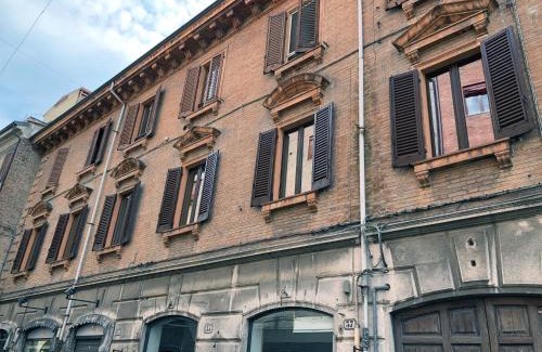 Ferrara House | Triquetra
