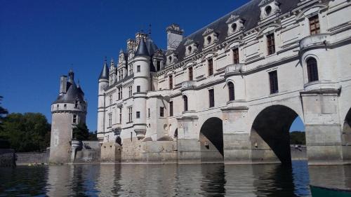 Civray-de-Touraine House | Troglo De Denise