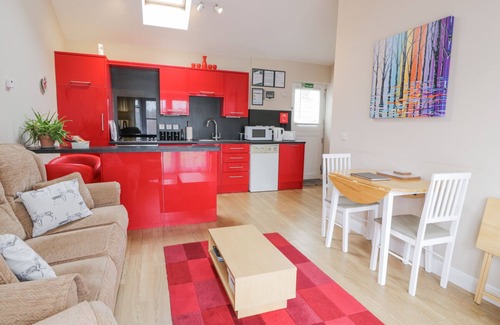 Thornhill Cottage | TROLOSS LODGE, pet friendly, character holiday cottage in Thornhill