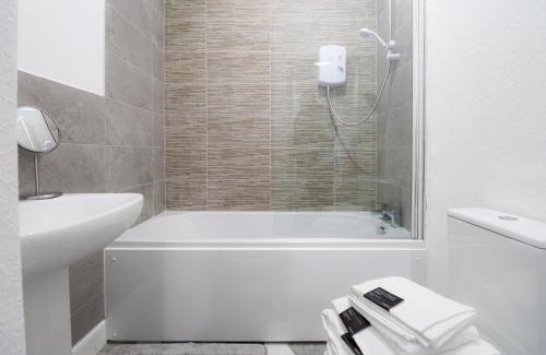 Troon House | Troon Golf Apartment