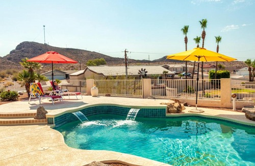 Lake Havasu City House | Tropic Paradise 3 bed 3 bath Pool Home