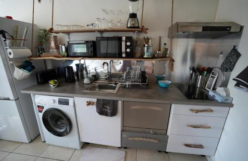 Fort-de-France Apartment | Tropical Beach Studio. Cocon douillet sur les hauteurs de Fort-de-France.