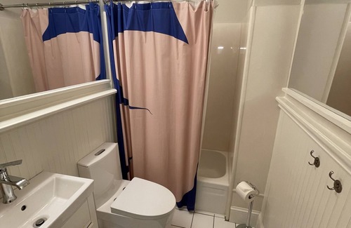 Bayou St. John Apartment | Tropical Citrus Grove Monthly Suite Bayou St. John/City Park near French Quarter