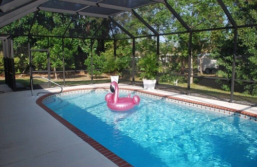 Venice House | tropical family home with Private pool