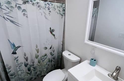 Fort Lauderdale House | Tropical Garden Oasis Close to Downtown FLL