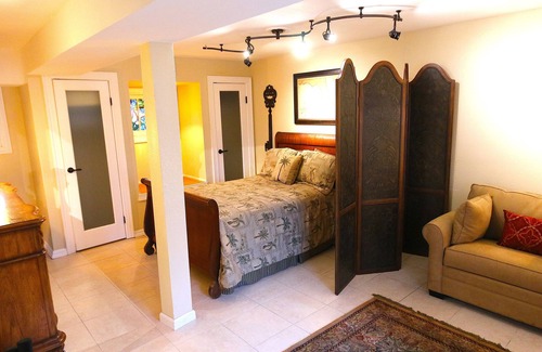 Downtown House | Tropical hideaway in Seville's historic district