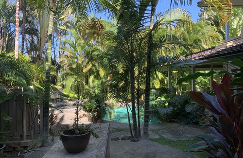 Lanikai House | Tropical Masterpiece in the Heart of Lanikai
