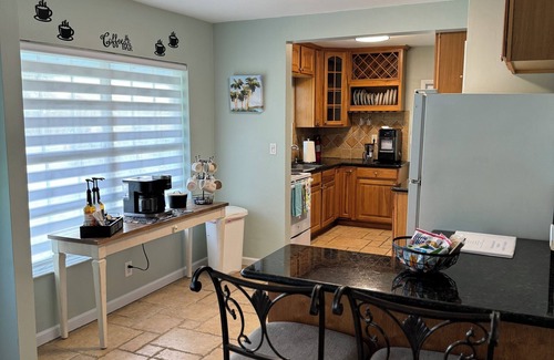 Plantation House | TROPICAL OASIS IN FT. LAUDERDALE !nNEWLY RENOVATED!