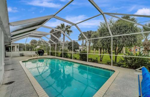 Port Charlotte House | Tropical Oasis