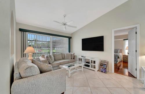 Port Charlotte House | Tropical Oasis