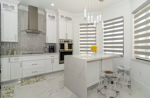 Ludlam House | Tropical Paradise deluxe villa