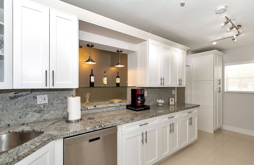 Cutler Bay House | Tropical paradise wonderful, weekly and monthly discounts available!.
