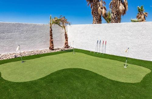 Lake Havasu City House | Tropical Playhouse. Heated Pool . Spa . Golf . FUN