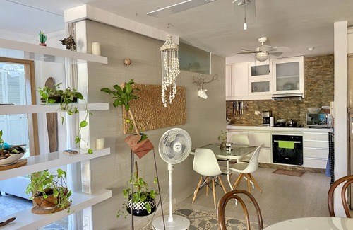 Barranquilla Apartment | Tropical Relaxed and Cozy Apartment in upscale residential neighborhood