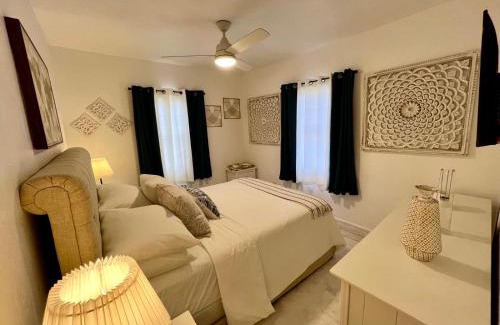 North Miami Beach Villa | Tropical Retreat in Miami Beach