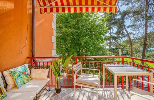 Montreux Apartment | Tropical studio with a balcony - Lake View