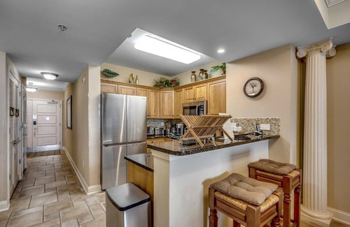 Windy Hill Condo | Tropical Tranquility: Oceanfront 2BR Condo Getaway