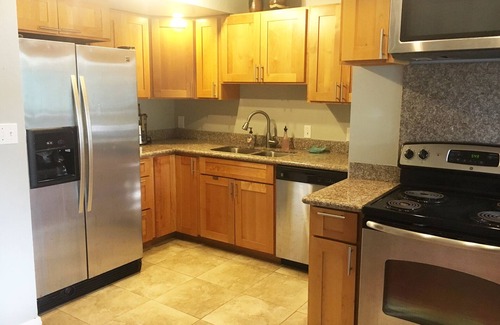 Kahuku Condo | Tropical Turtle Bay Condo, Steps from Pool & Walking Distance to Beach