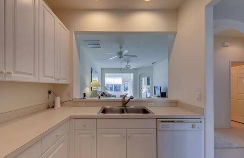 Venice Villa | Tropical Villa in award winning Golf community located in the heart of Venice Fl