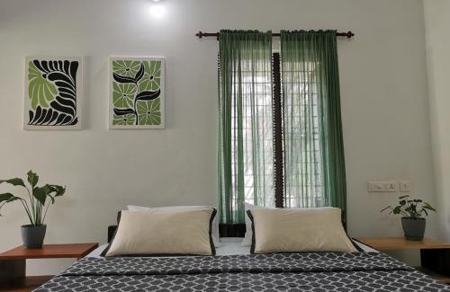 Varkala Apartment | Tropical Villa