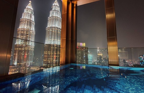 Kuala Lumpur City Centre Apartment | Tropicana W the residence at KLCC