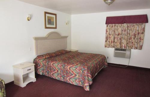 Atwater Village Hotel | Tropico Motel