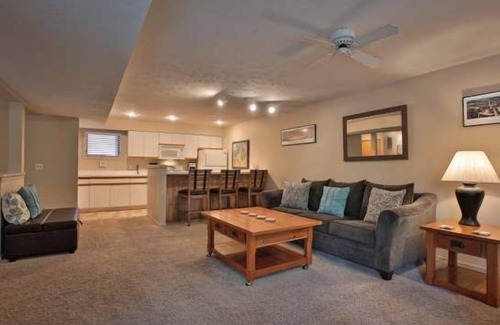 Harbor Springs Condo | Trout Creek Condo #105 - next to Skiing and Golf