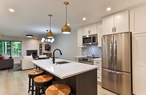 Harbor Springs Condo | Trout Creek - Vacation Condo #100, 2 bedroom, 2 bath. Close to Outdoor Pool, Tennis, Pickleball.