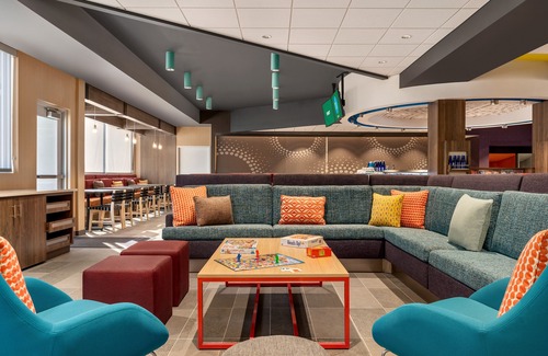 Latham Hotel | Tru By Hilton Albany Airport, NY