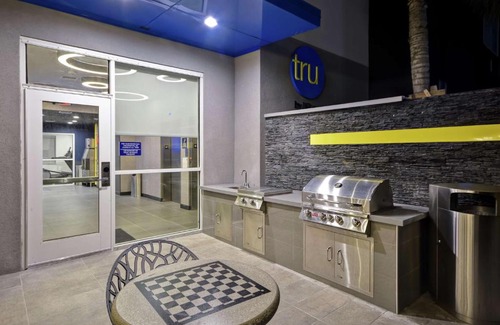 South Side Hotel | Tru By Hilton Corpus Christi South Padre Island Dr