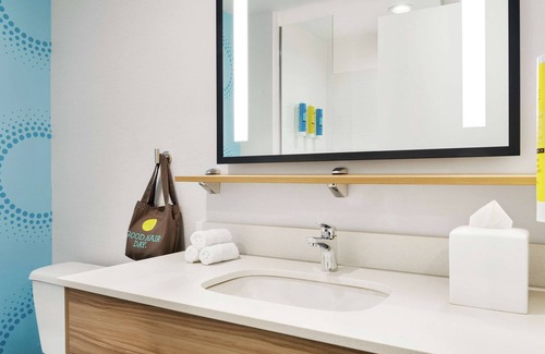 Conestee Hotel | Tru by Hilton Greenville Woodruff Road