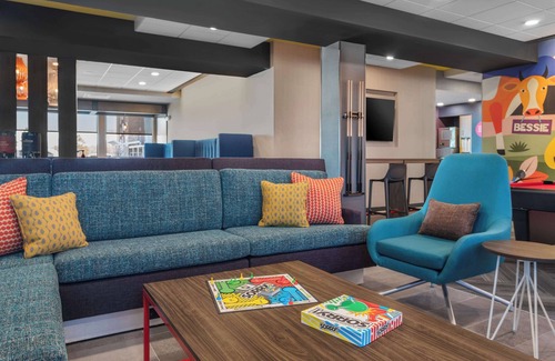 Janesville Hotel | Tru By Hilton Janesville