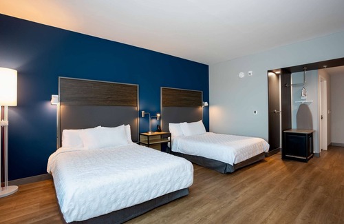 Port Saint Lucie Hotel | Tru by Hilton Port St. Lucie Tradition