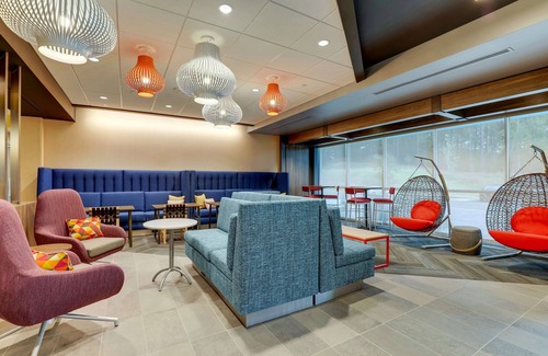 Southeast Raleigh Hotel | Tru By Hilton Raleigh Garner