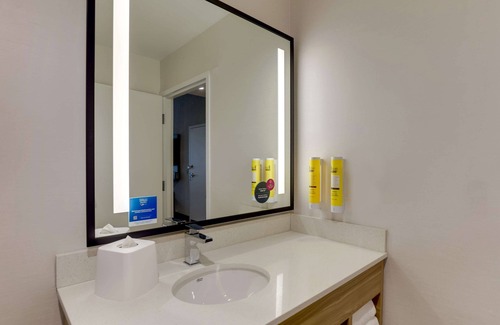Southeast Raleigh Hotel | Tru By Hilton Raleigh Garner