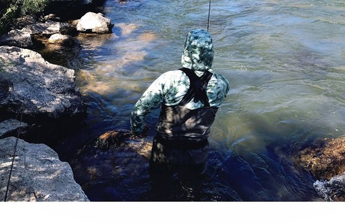 Truckee House | Truckee River Scenic Getaway - fly fishing destination, ski rental & recreation