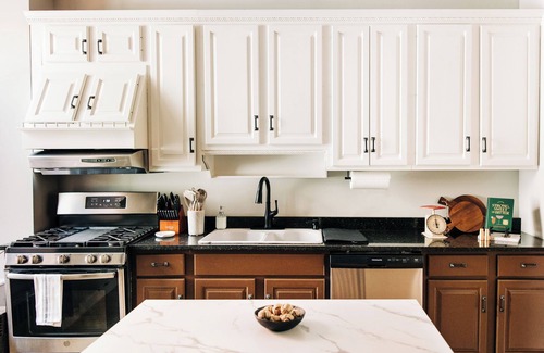 Historic Downtown House | True 3-bed in a luxury brownstone 15 mins from NYC!