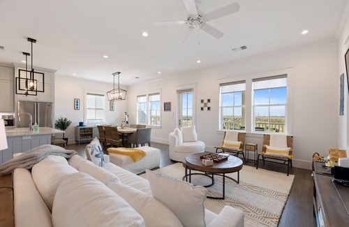 Galveston House | True Beach Bliss in Beachtown Galveston! w/Elevator