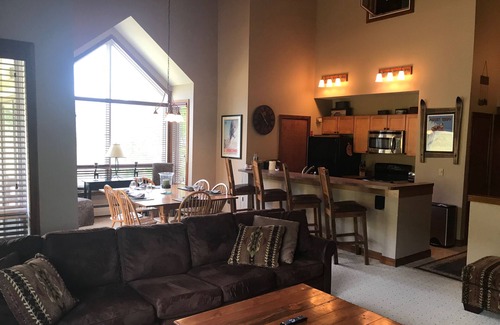 West Dover Condo | True Ski In/Ski Out updated 3 Bedroom End Unit directly on Mount Snow