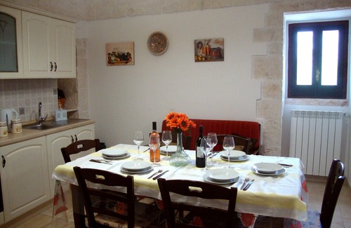 Locorotondo House | Trulli di Marì: "Trullo Incanto" ideal for families. Playground area. 12km from the sea