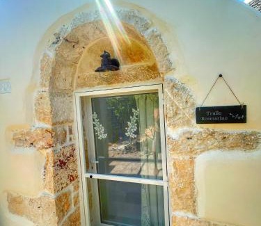 San Michele Salentino Bed & Breakfast | Trullideserio